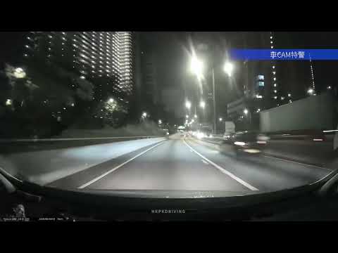車CAM直擊 - 好熱血喎.... 黃大仙中心北館外兩車互撼係咪你地嚟 🤔