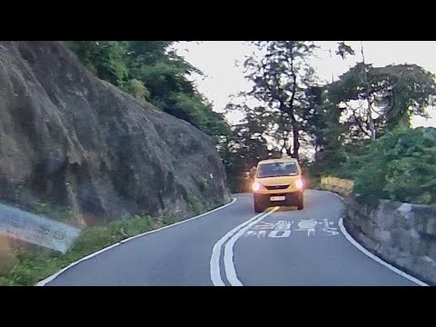 車CAM直擊 - AM 車輛真係要偷咁多位來揸咩，公務員表現最差5%人凍增薪點一定有佢份！