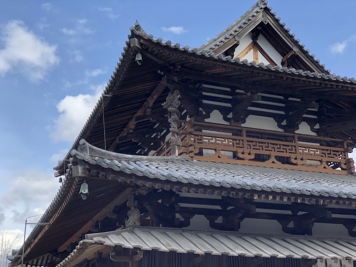 法隆寺建築屋簷與木雕細節