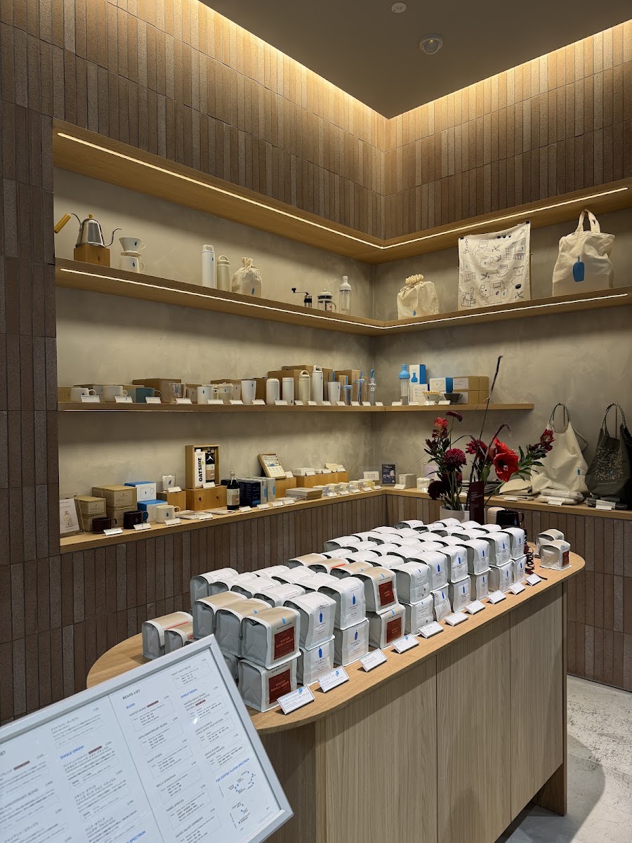 藍瓶咖啡 名古屋榮店(ブルーボトルコーヒー 名古屋栄カフェ) 實景照片 9