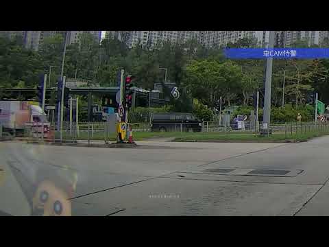 車CAM直擊 - 寶康路北行往翠林燈位，尾燈貨車追撞意外事件 #小心駕駛