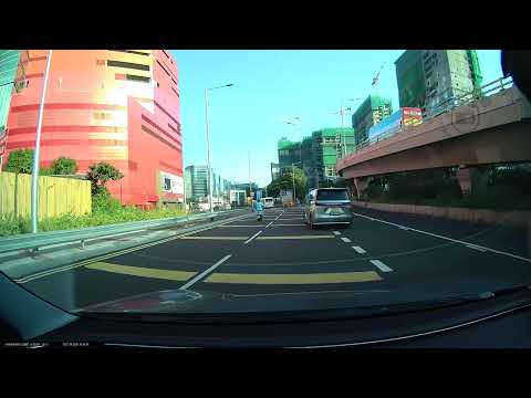 車CAM直擊 - VL8588 中港牌，睇嚟你大把錢大把分可以扣，就成全你！