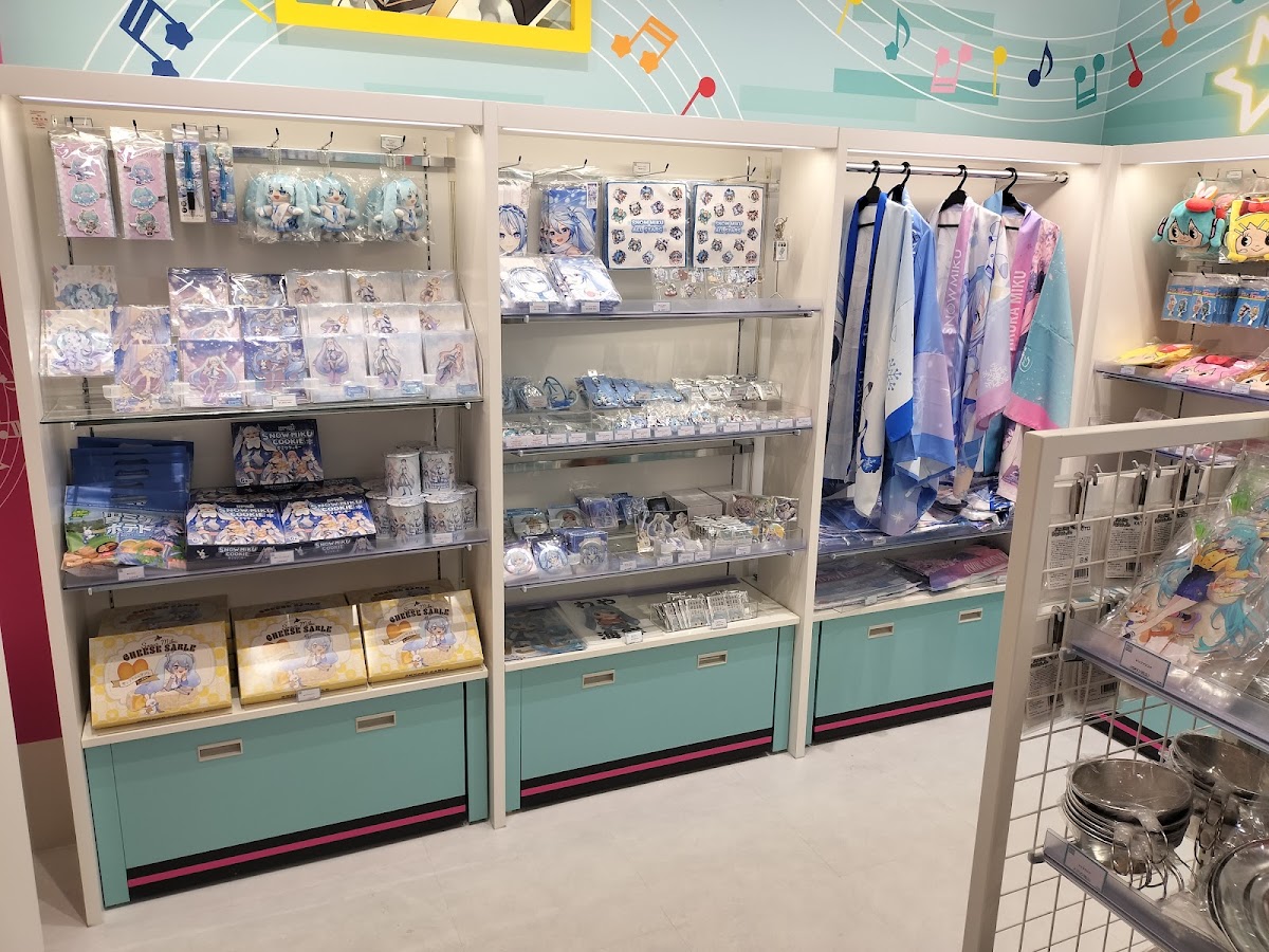 動漫商品店內全景