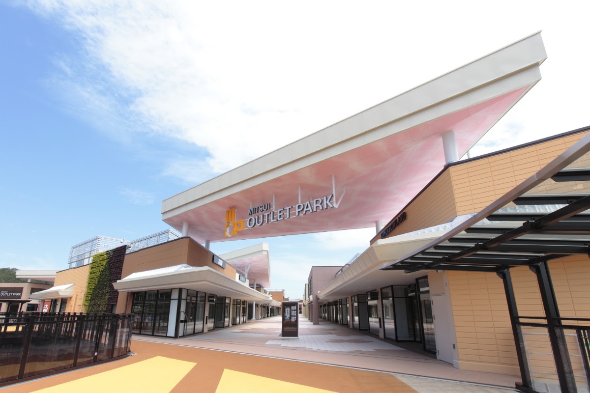 三井 Outlet Park 滋賀龍王(三井アウトレットパーク 滋賀竜王)