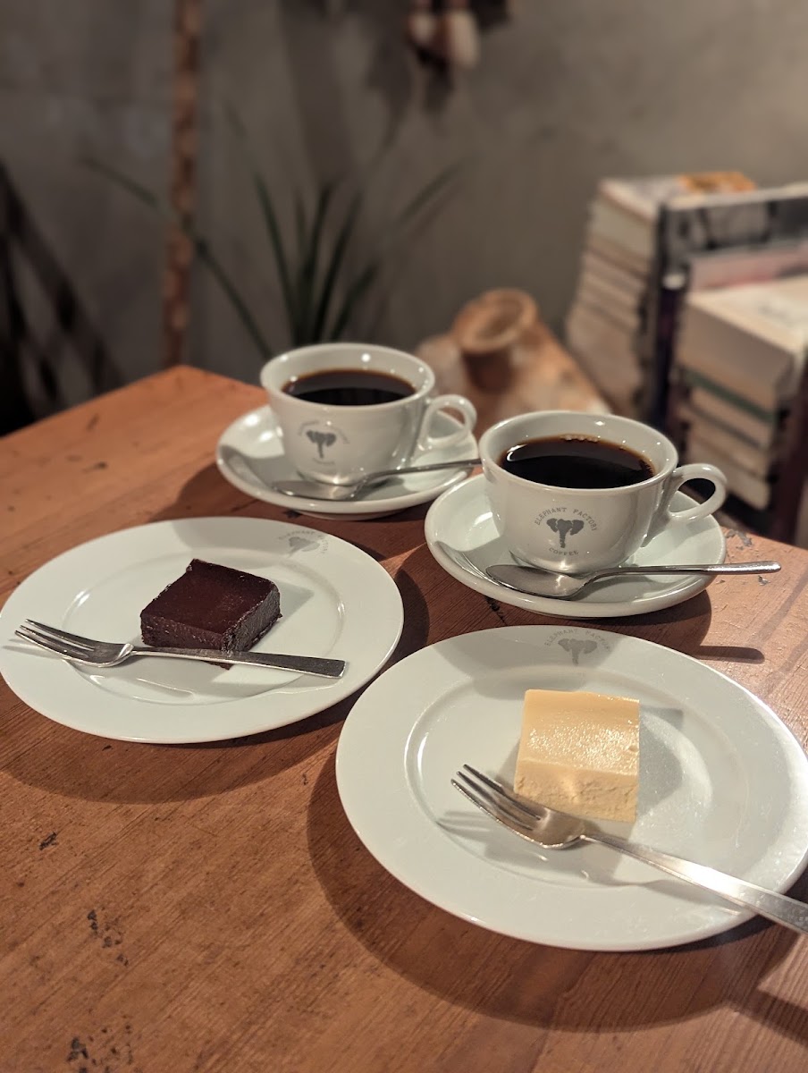 ELEPHANT FACTORY COFFEE(エレファントファクトリーコーヒー) 實景照片 8