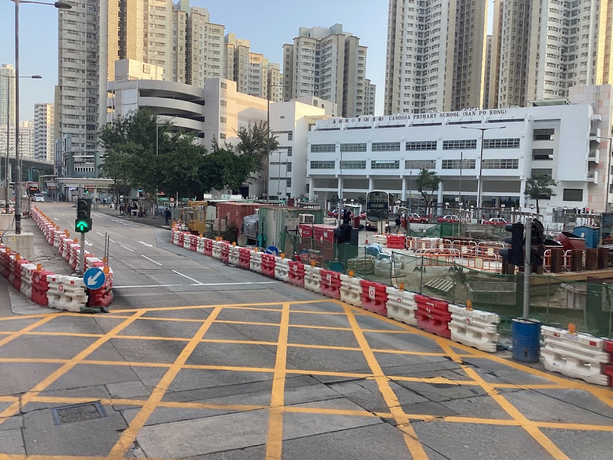 啟鑽苑停車場 實景照片 8