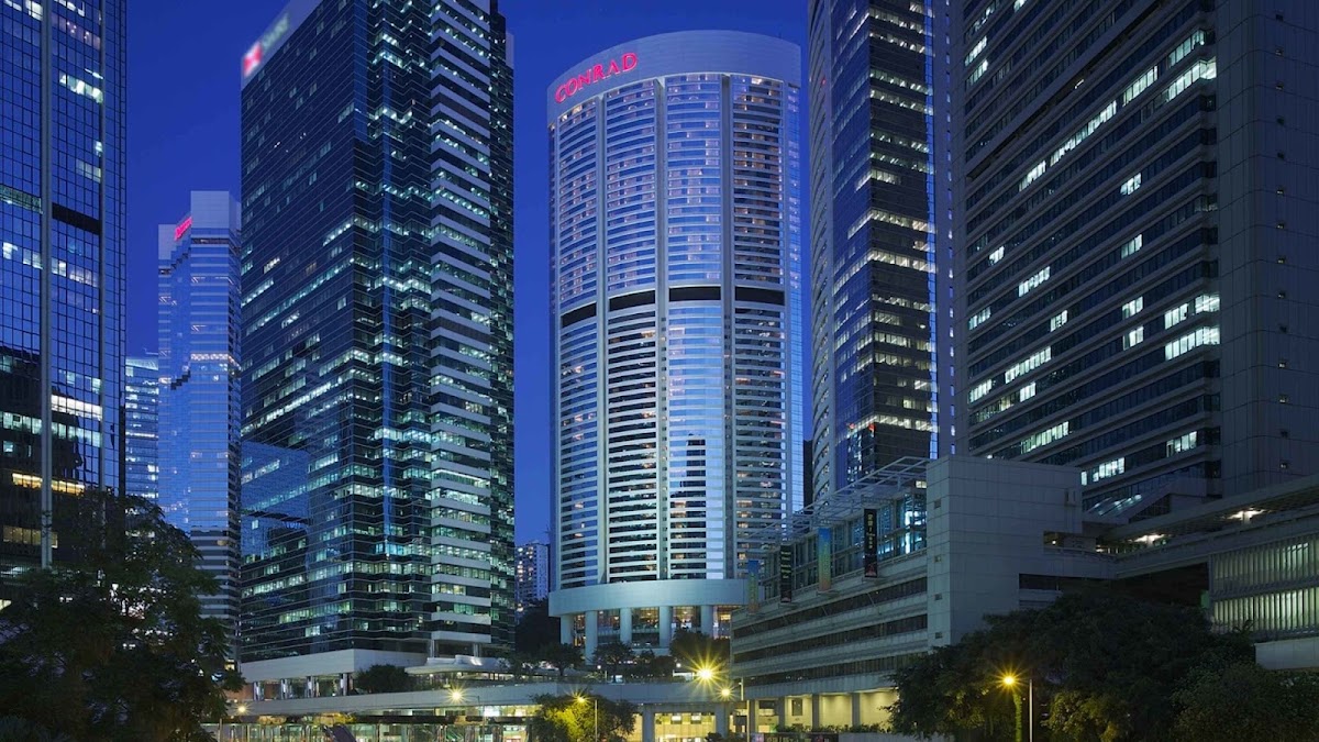金鐘香港港麗酒店 Conrad Hong Kong 停車場 實景照片 1