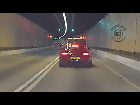 車CAM直擊 - (浪費數據系列) Benz L 屎忽鬼入隧道一部車都要過 啄住人地屎忽行快得幾多？