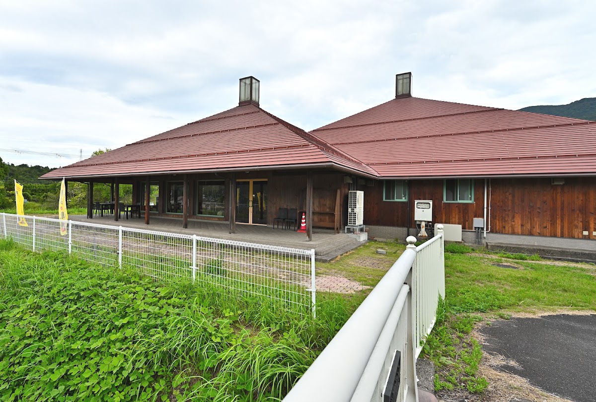 道之驛 絲綢之町加悅(道の駅 シルクのまち かや) 實景照片 1