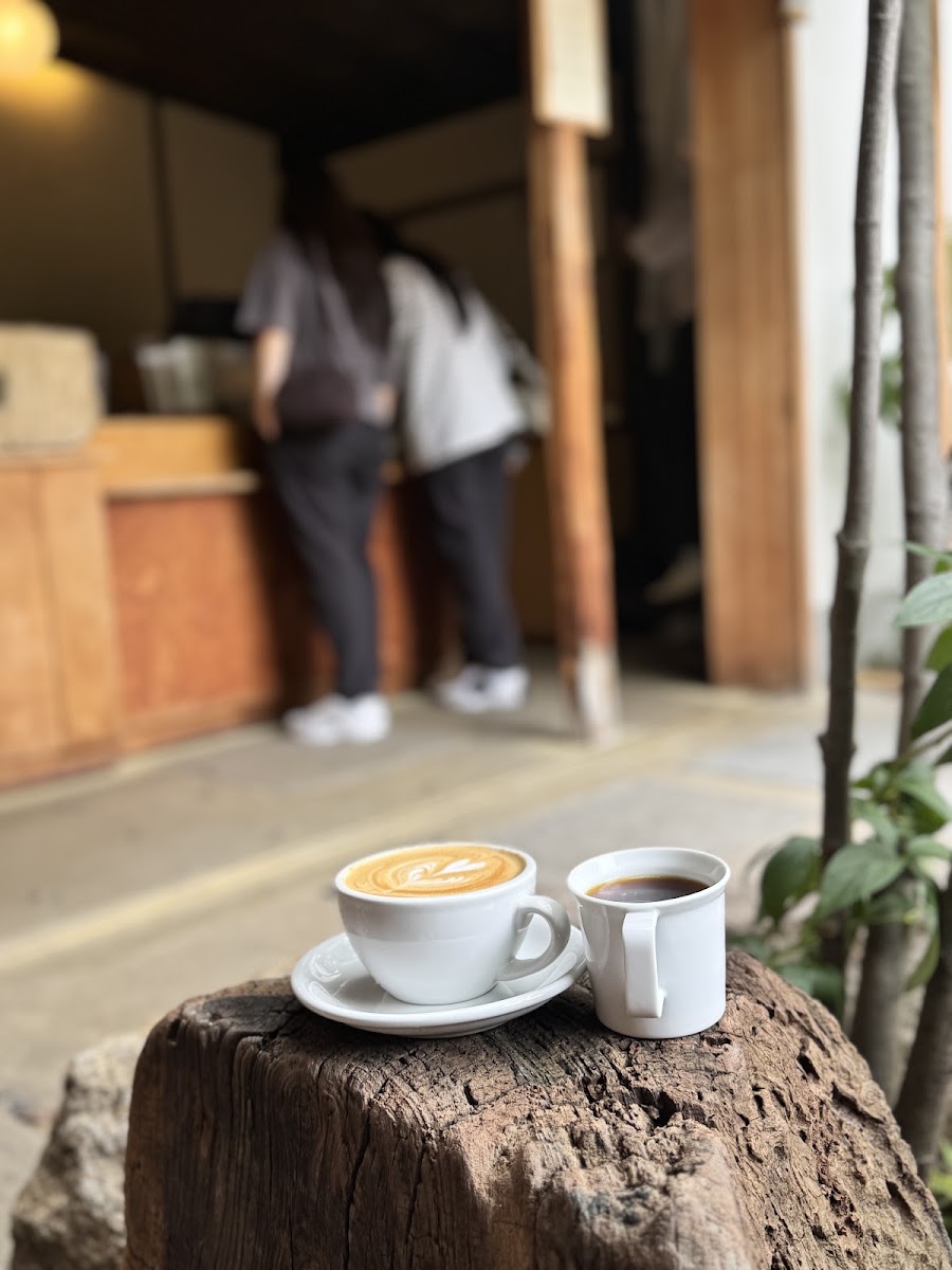 WEEKENDERS COFFEE 富小路