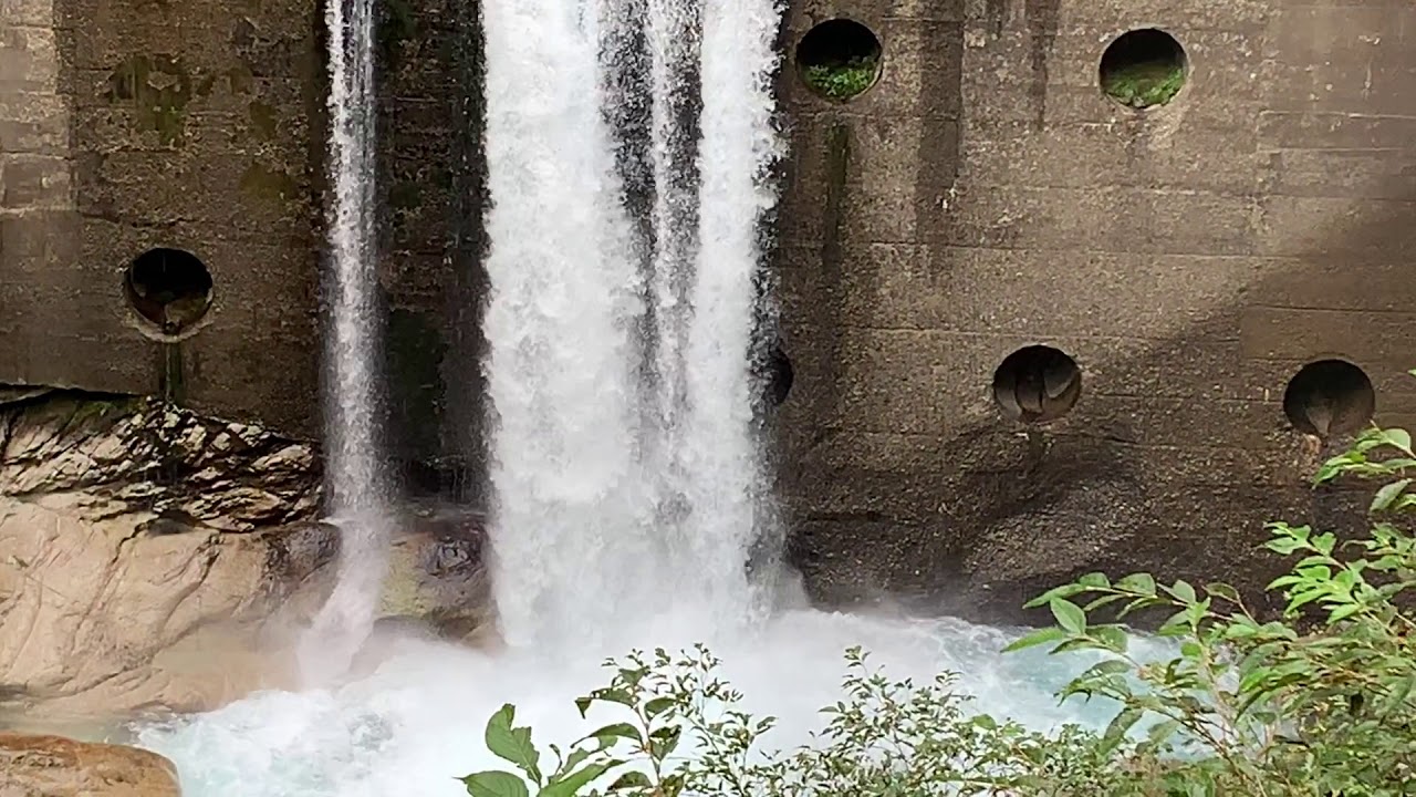 [日本北陸旅行日記]日本富山県 黑部峽谷鐵道(くろべきょうこくてつどう Kurobe Kyōkoku Tetsudō ) Toyama Japan ，大蔚阿昌（David Liao)