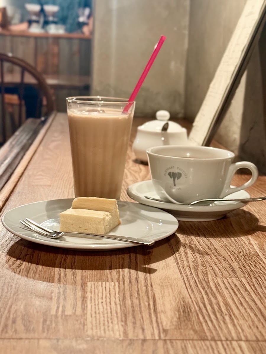 ELEPHANT FACTORY COFFEE(エレファントファクトリーコーヒー) 實景照片 3