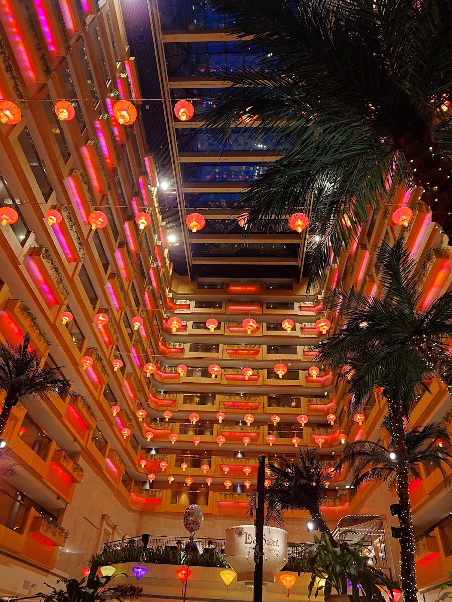 香港帝苑酒店停車場 實景照片 7