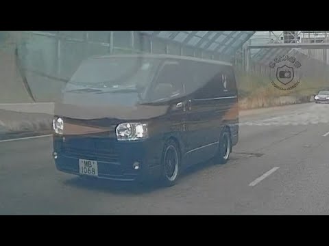 車CAM直擊 - 閃燈大師 MB1068