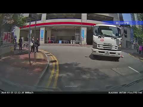 車CAM直擊 - 建業街水缸車撞過路老婦 司機懵然不知駛離現場  YR2661