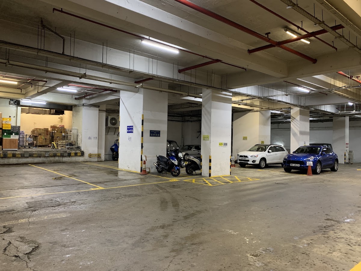 堅城中心停車場 實景照片 2