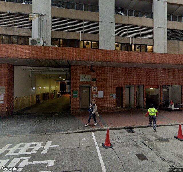 順景華庭停車場