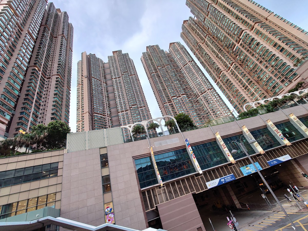 小西灣藍灣廣場 Island Resort Mall 停車場 (藍灣半島) 實景照片 3