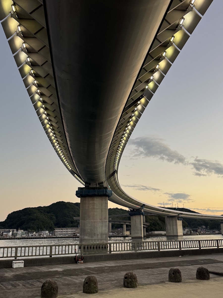 道之驛 牛深海彩館（道の駅 うしぶか海彩館） 實景照片 7