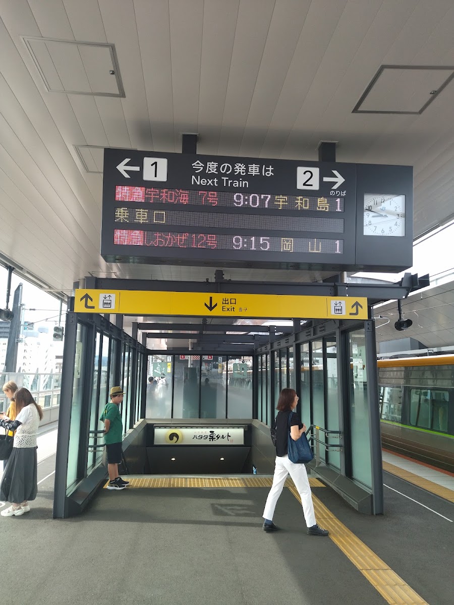 JR松山站(JR松山駅) 實景照片 1