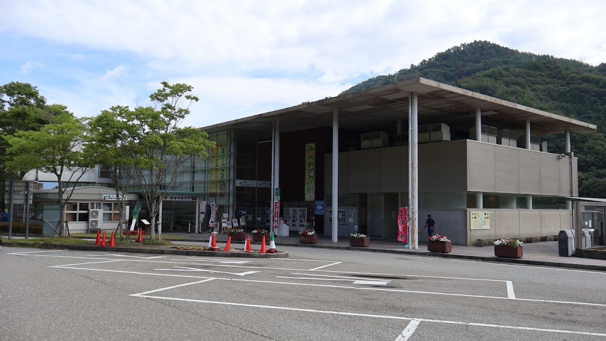 道之驛 鮮活朝來(道の駅 フレッシュあさご)