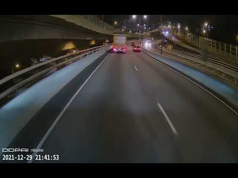車CAM直擊 - 送大禮，膠櫈仔