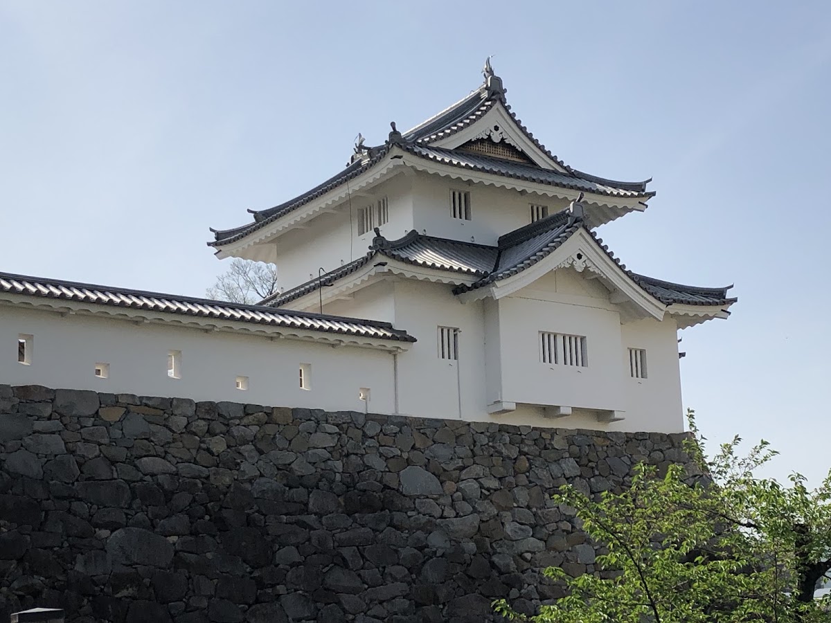 甲府城隅櫓與石垣
