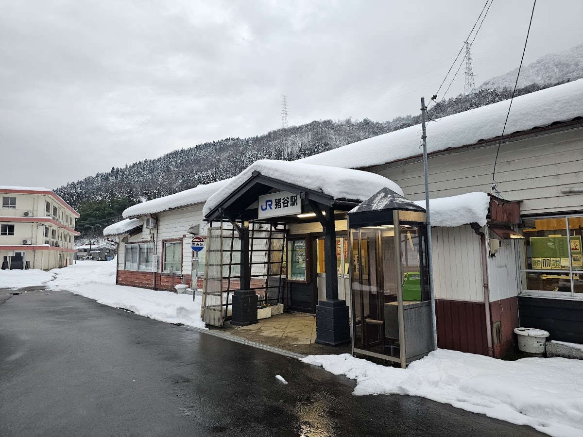 JR豬谷站(JR猪谷駅) 實景照片 6