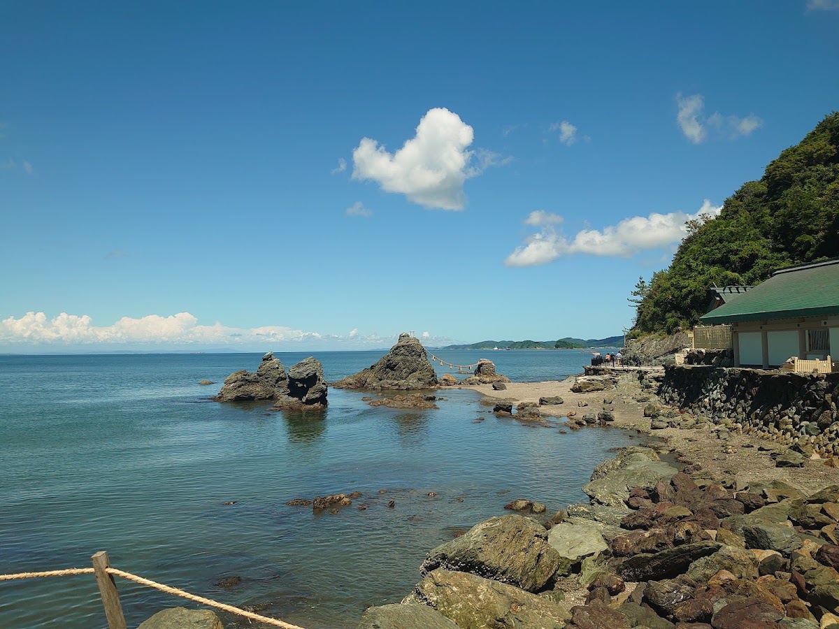 夫婦岩
