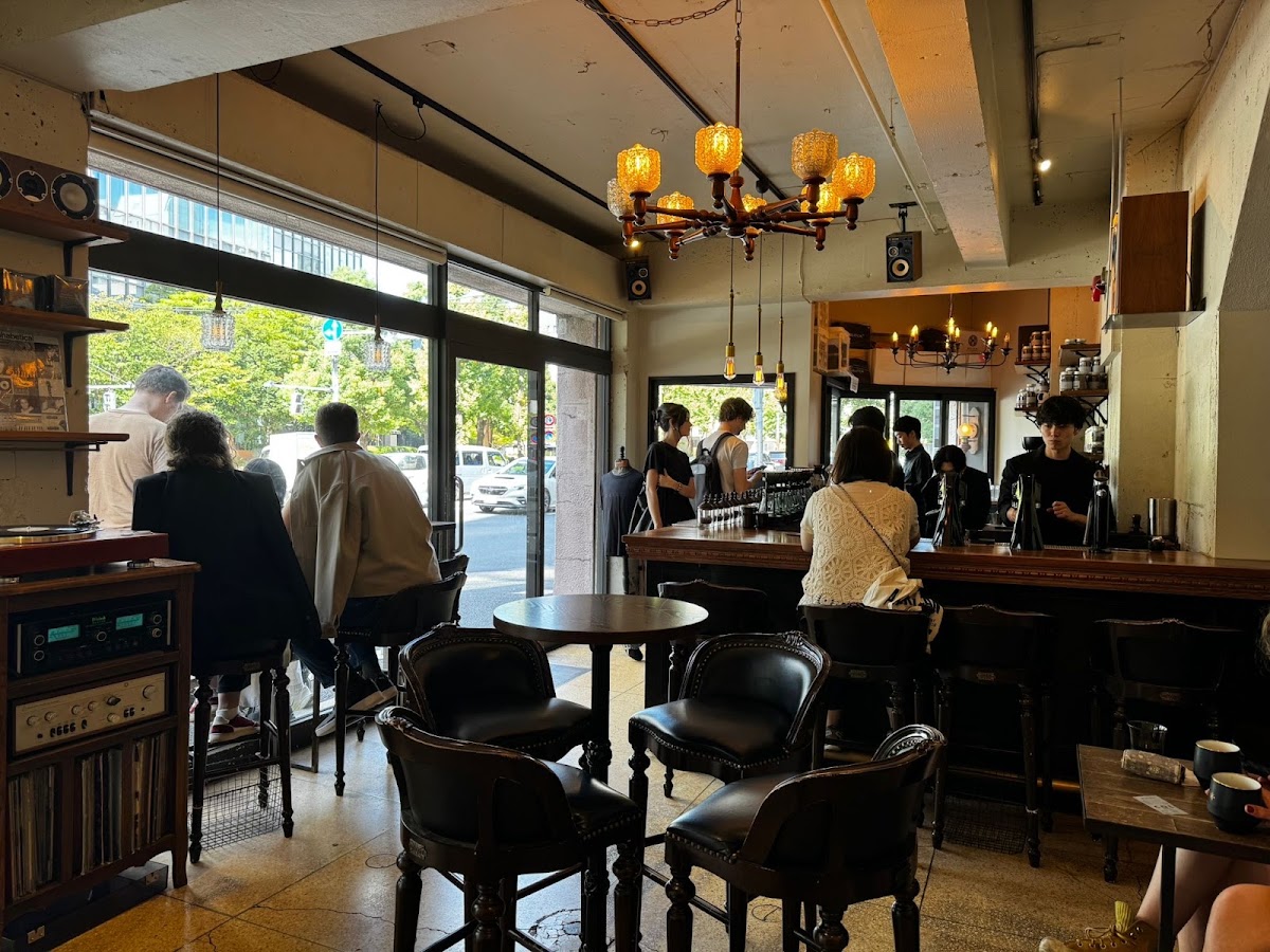 GLITCH COFFEE & ROASTERS 神保町(GLITCH COFFEE & ROASTERS) 實景照片 6