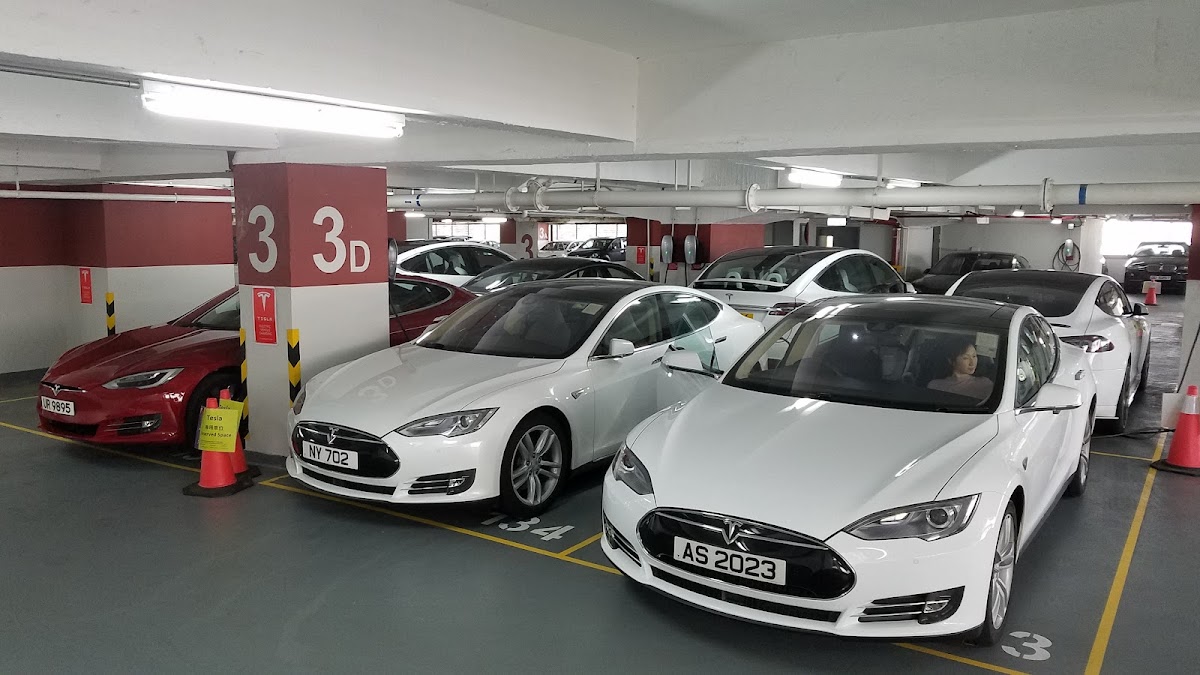 健威坊 Fitfort 停車場 實景照片 10