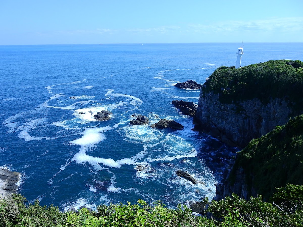足摺岬燈塔與壯麗海岸線大景