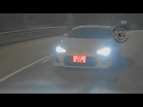 車CAM直擊 - (更多片段) 大山86雙白越線迎頭撞車 YF634