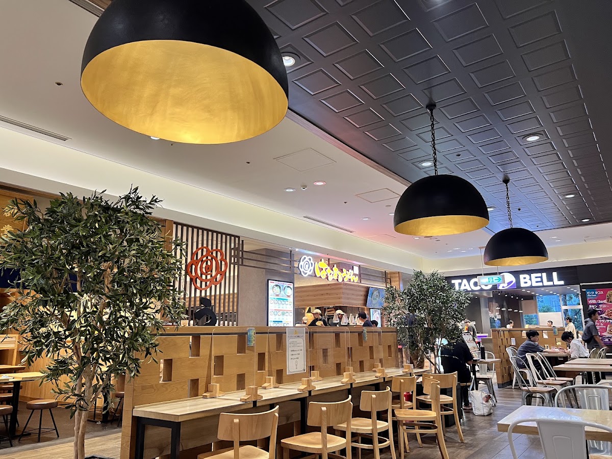 三井 Outlet Park 幕張(三井アウトレットパーク 幕張) 實景照片 3