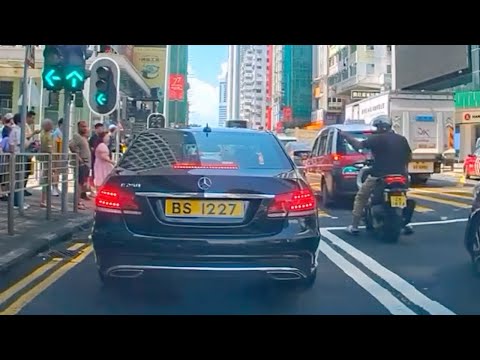 車CAM直擊 - 自私 BenzL 塞住條路 大地任佢行