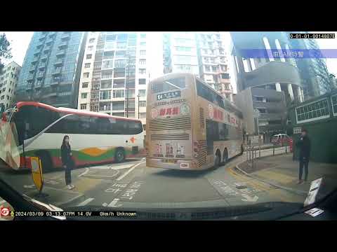 車CAM直擊 - 勵德街 逆線旅遊巴人才