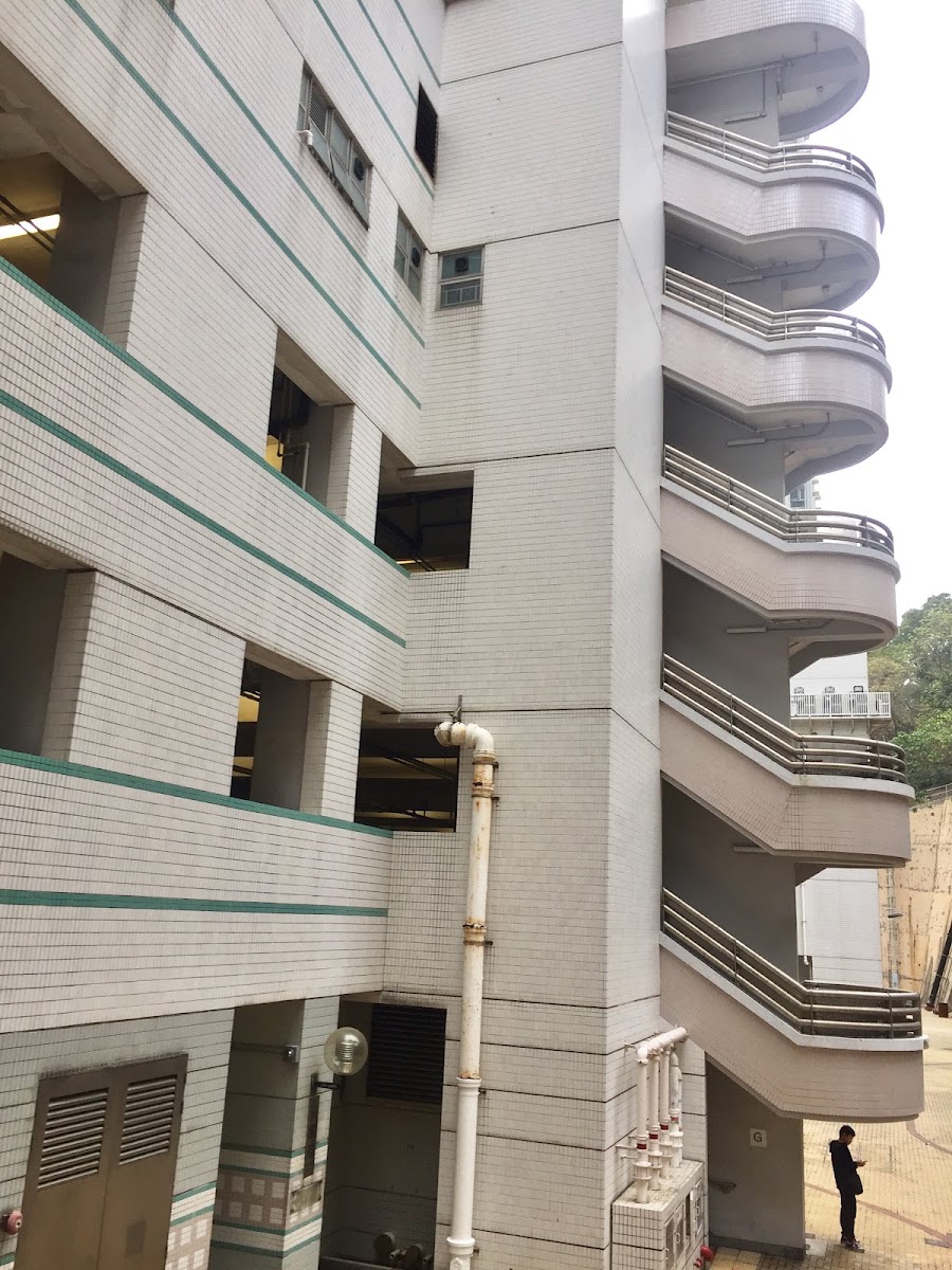高翔苑停車場 實景照片 10