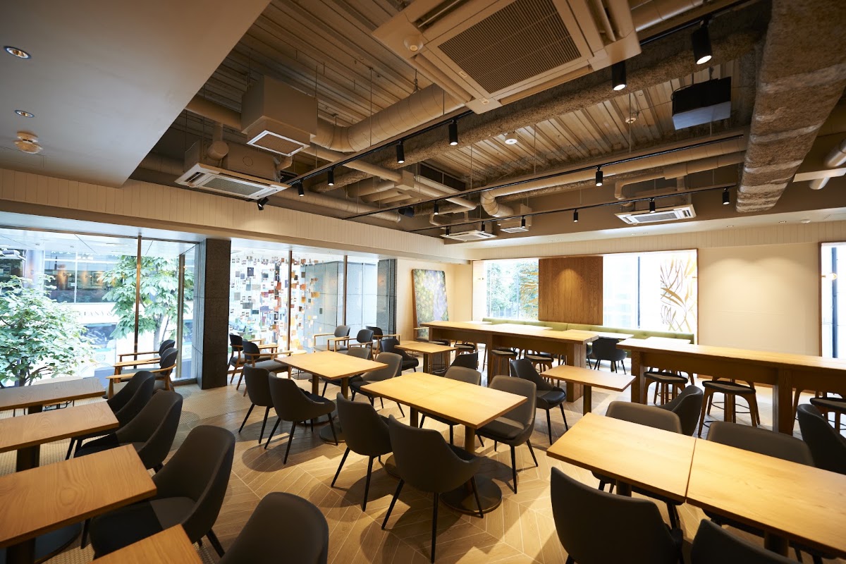 星巴克咖啡 銀座Marronnier通店(スターバックス リザーブ ストア 銀座マロニエ通り) 實景照片 1