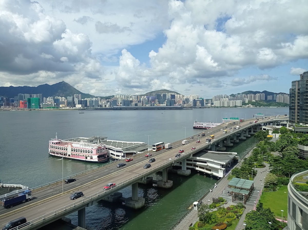 北角匯一期 Harbour North Phase 1 停車場 (香港維港凱悅尚萃酒店) 實景照片 1