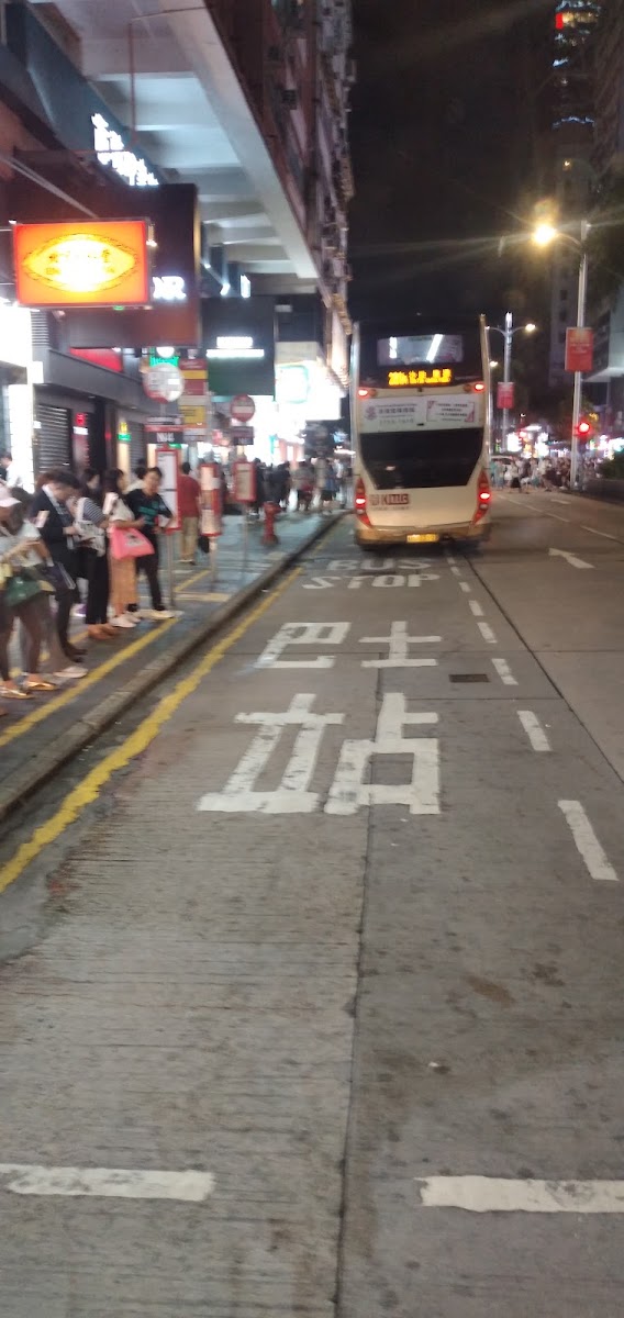 榮吉工業大廈停車場 實景照片 4
