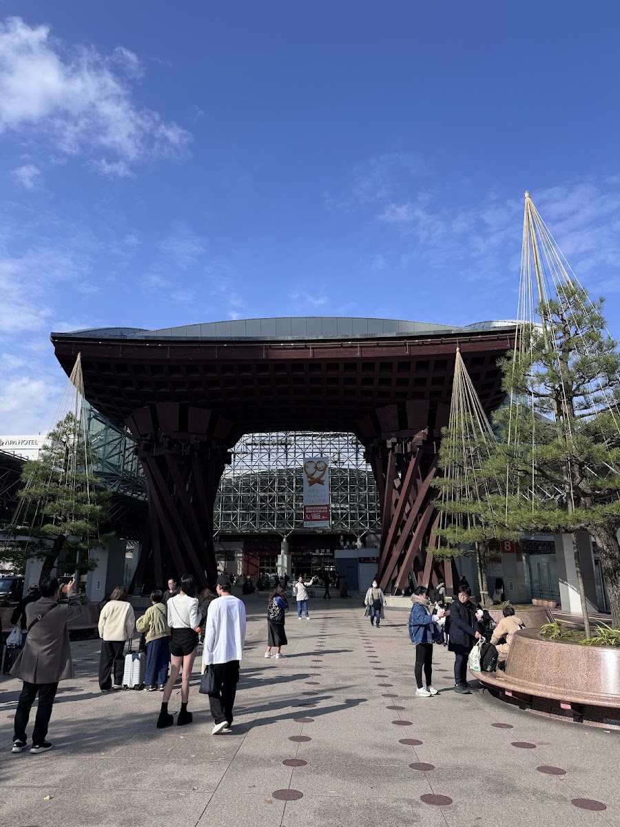 金澤站東口巴士總站(金沢駅東口バスターミナル) 實景照片 6