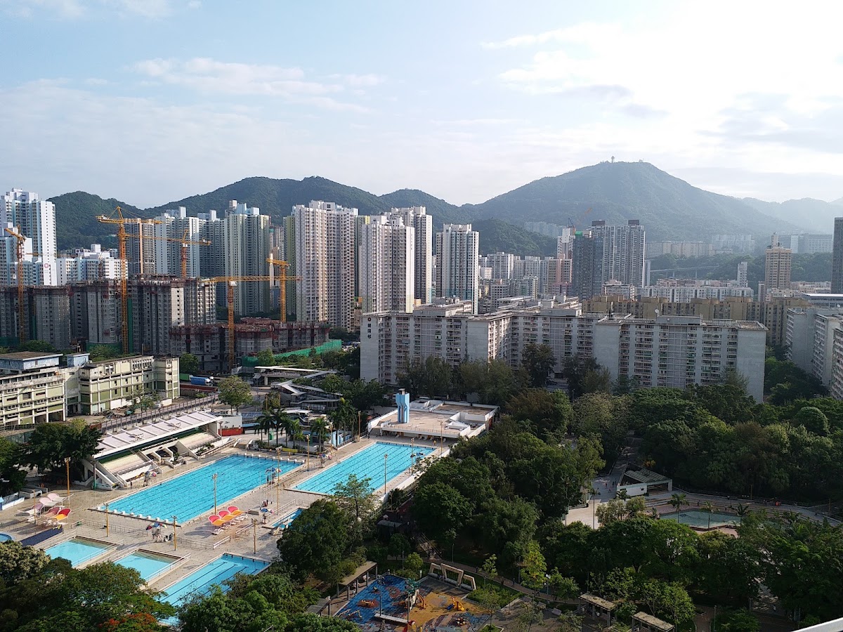 榮昌邨停車場 實景照片 3