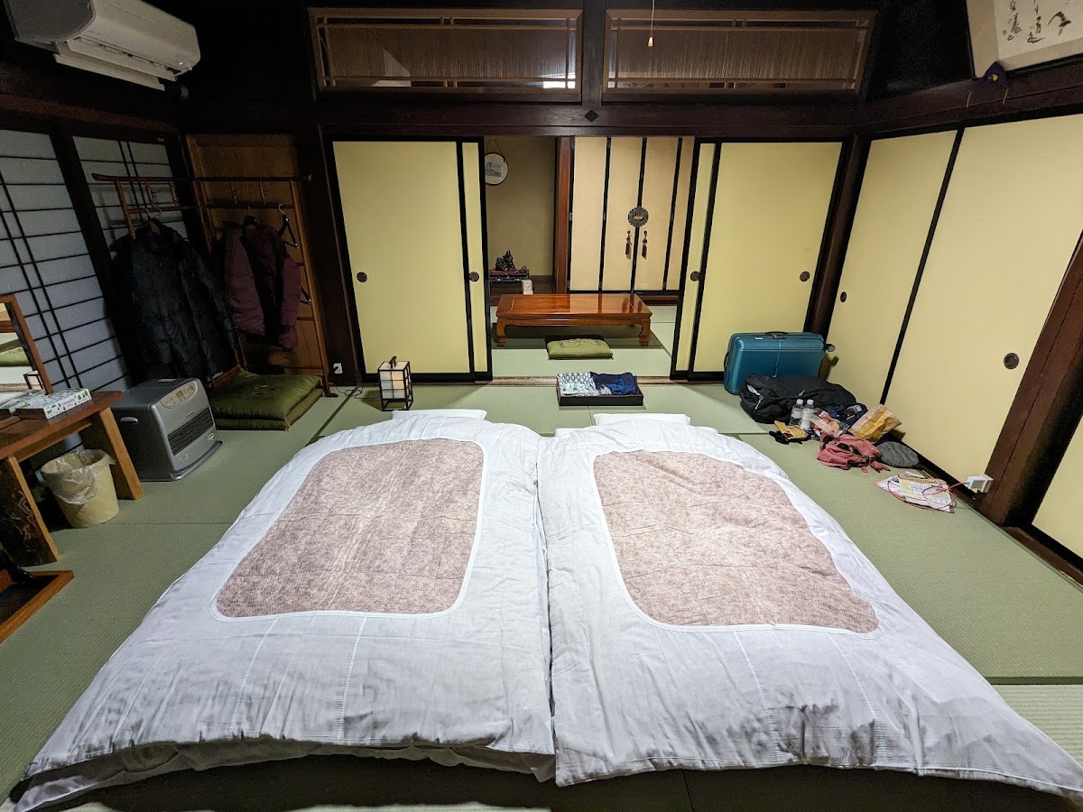 傳統日式鋪床臥室