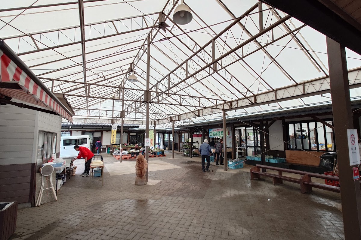 道之驛 加茂川圓城（道の駅 かもがわ円城） 實景照片 8
