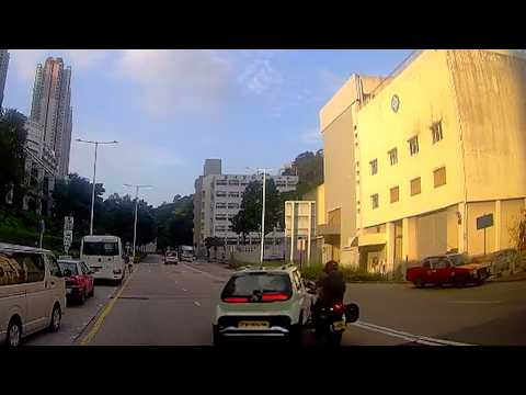 車CAM直擊 - 前面街口掉頭就唔駛撞車喇 🤷‍♂️ 因快得慢