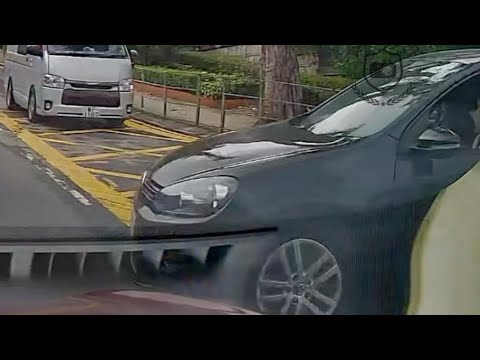 車CAM直擊 - 差啲就T骨🥶 讓線直出 望一邊又唔望一邊