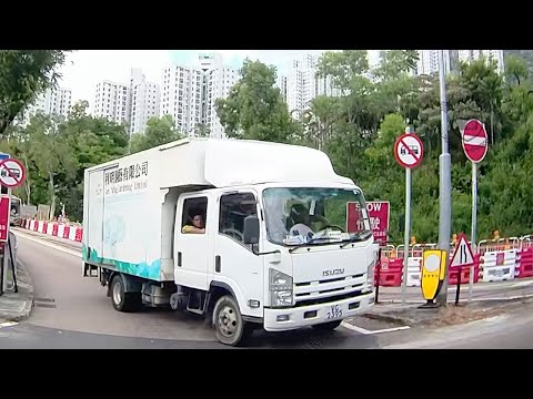 車CAM直擊 - 大地任我行系列 利明園藝貨車逆線駛入迴旋處