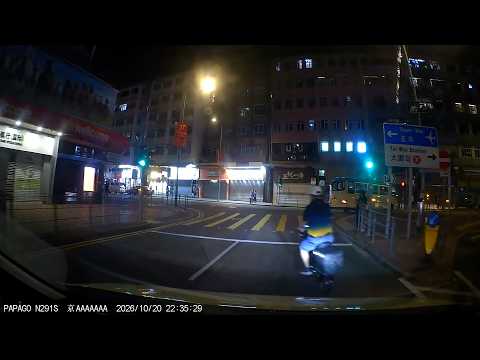 車CAM直擊 - 孝順電雞包頭轉彎 想死唔好害人🙏
