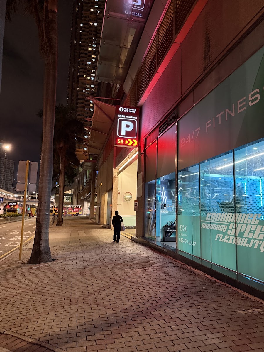 小西灣藍灣廣場 Island Resort Mall 停車場 (藍灣半島) 實景照片 5