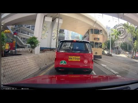 車CAM直擊 - 優質的士車隊司機逆線硬Cut....舉下手都懶得舉